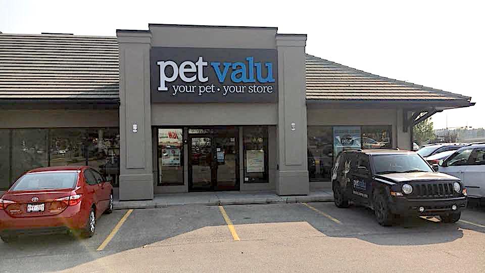 Pet Valu | 5005 Dalhousie Dr NW Unit 515, Calgary, AB T3A 5R8, Canada | Phone: (587) 353-5005