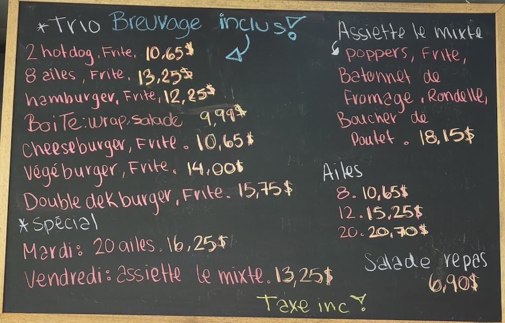 Cantine la Bûcheronne | 200 Rue Christophe-Colomb, Cowansville, QC J2K 1G7, Canada | Phone: (450) 522-4468