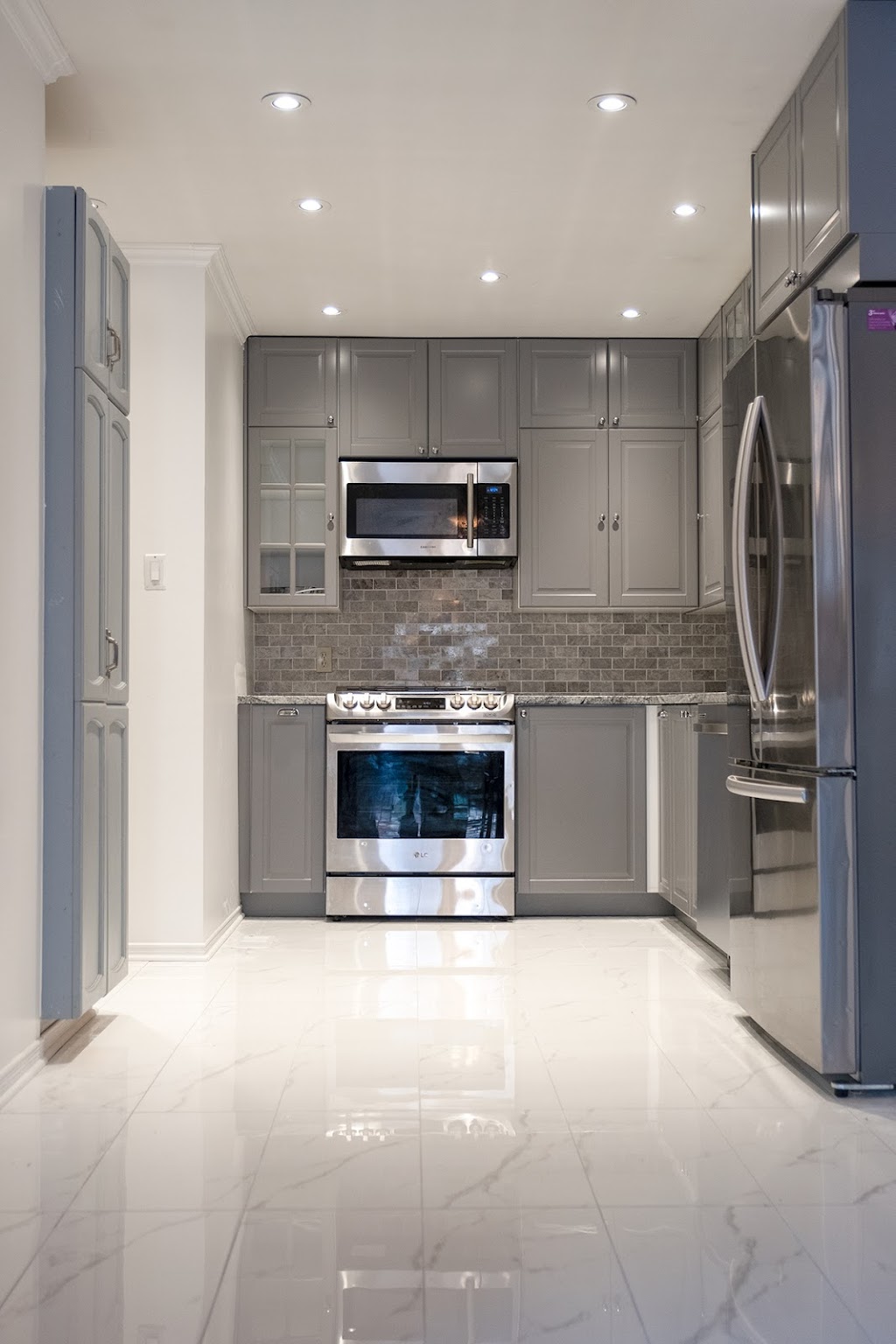 R4Renovations | 925 Snowshoe Crescent, Ottawa, ON K1C 2Y3, Canada | Phone: (613) 314-6141