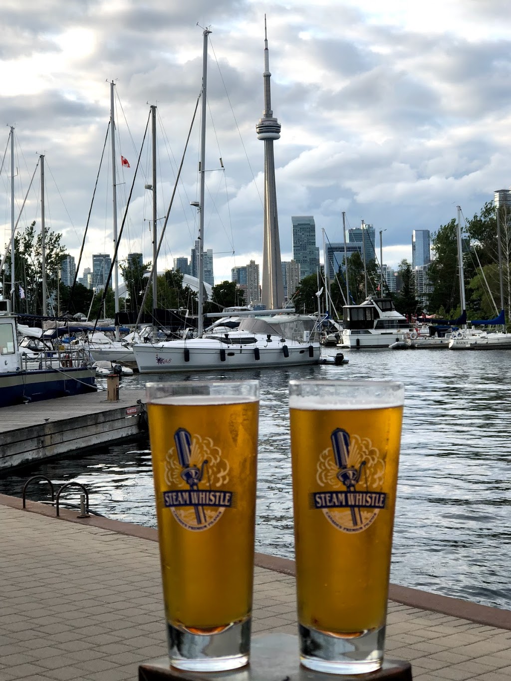 The Upper Deck | 40 Avenue of the Island, Toronto, ON M5V, Canada | Phone: (416) 203-1055