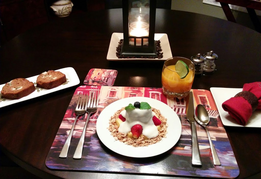 Casa Java Bed & Breakfast | 2499 Keitel Dr, Peterborough, ON K9K 2N9, Canada | Phone: (705) 874-5239