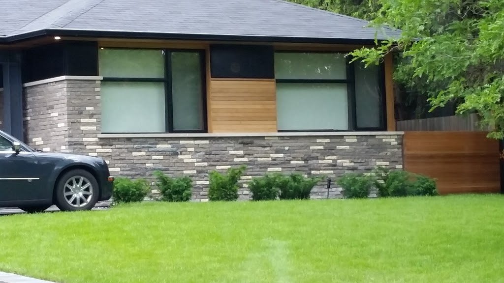 Woodeden Park | 1538 Woodeden Dr, Mississauga, ON L5H 2V3, Canada | Phone: (905) 615-4311