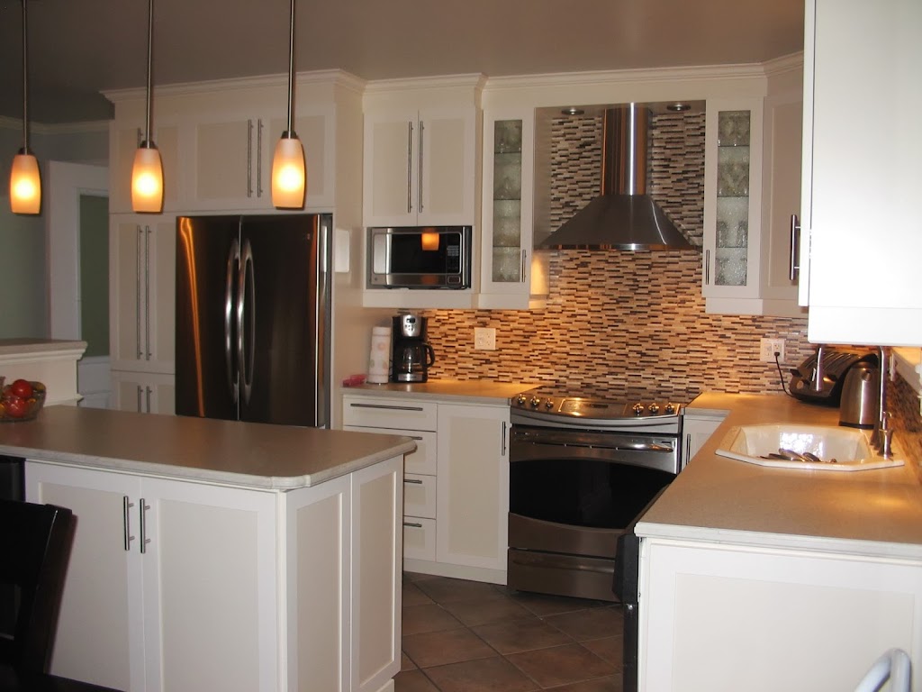 armoire de cuisine renovation gilles belanger | 1088 Av. du Parc-Têtu, Saint-Agapit, QC G0S 1Z0, Canada | Phone: (418) 888-4619