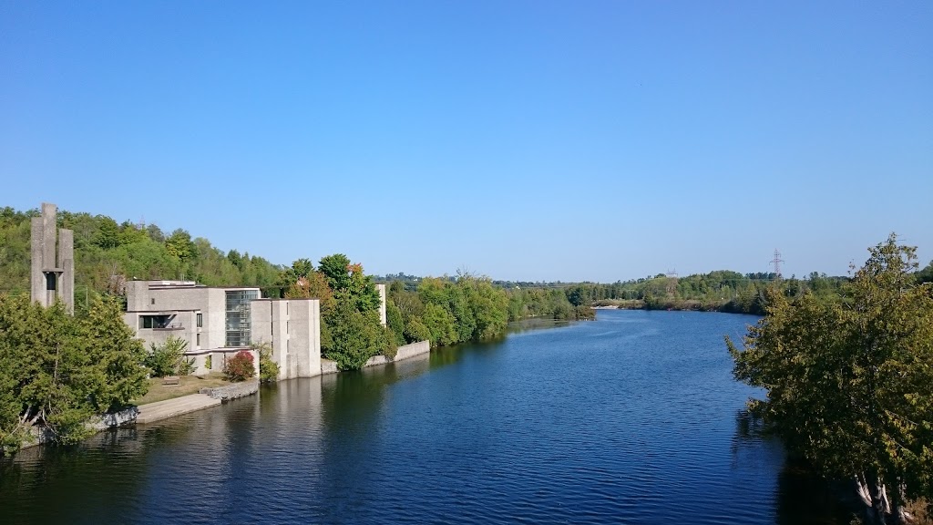 Champlain College | 1600 W Bank Dr, Peterborough, ON K9L 1Z7, Canada | Phone: (705) 748-1011