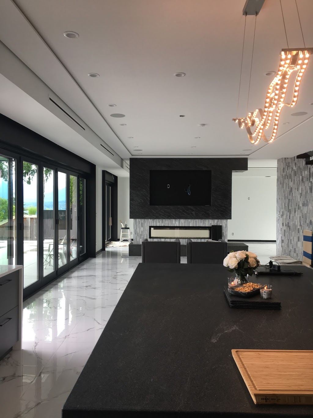 B. A. Painting and Decorating | 2423 Avon Pl #22, Port Coquitlam, BC V3B 0H5, Canada | Phone: (604) 552-6000