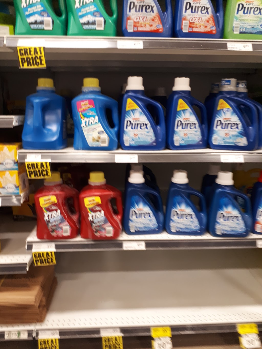 FreshCo Hwy 2 & Kendalwood | 1801 Dundas St E, Whitby, ON L1N 7C5, Canada | Phone: (905) 720-3016