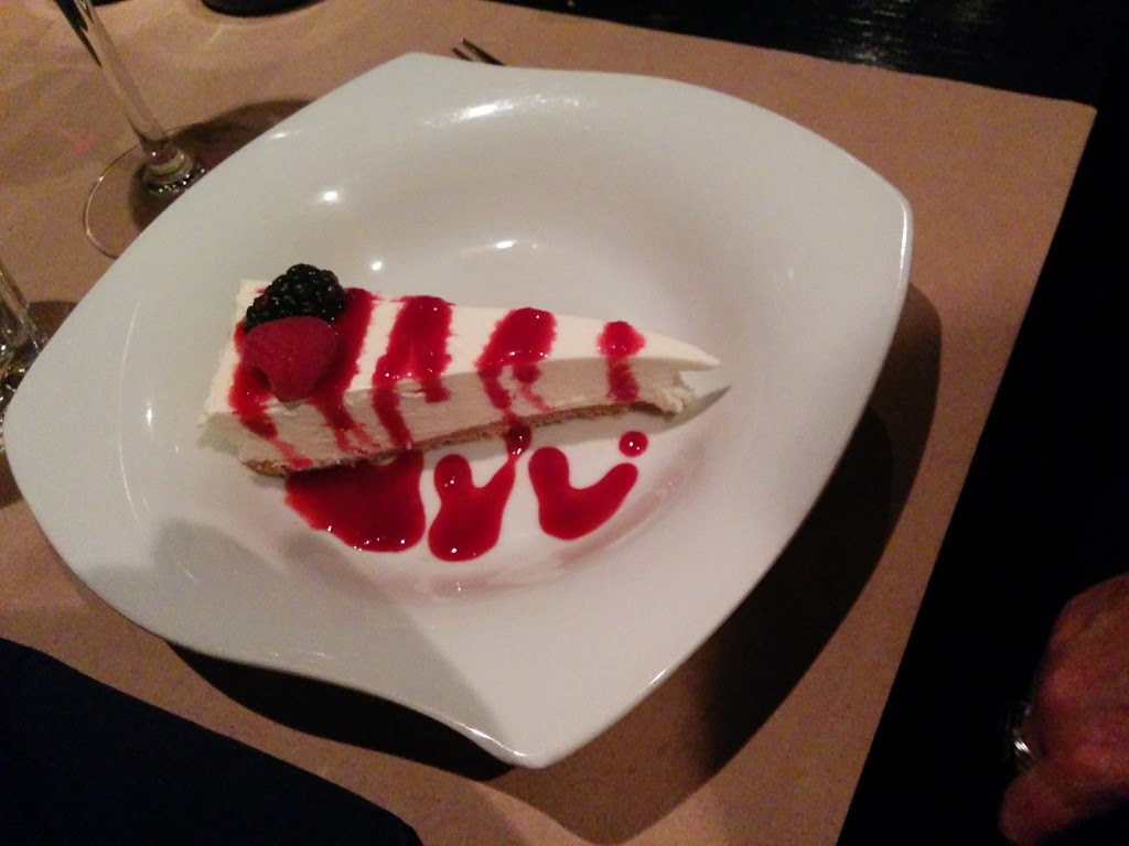 Bistrobistro | 170 Boulevard Monseigneur-Langlois, Salaberry-de-Valleyfield, QC J6S 0A7, Canada | Phone: (450) 747-3331