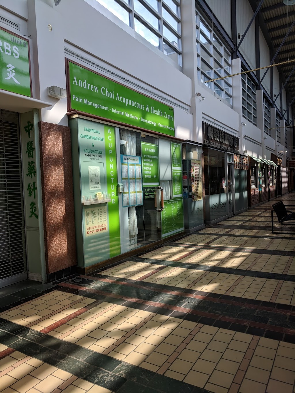 Richlane Mall | 9425 Leslie St, Richmond Hill, ON L4B 3N7, Canada | Phone: (905) 737-9921