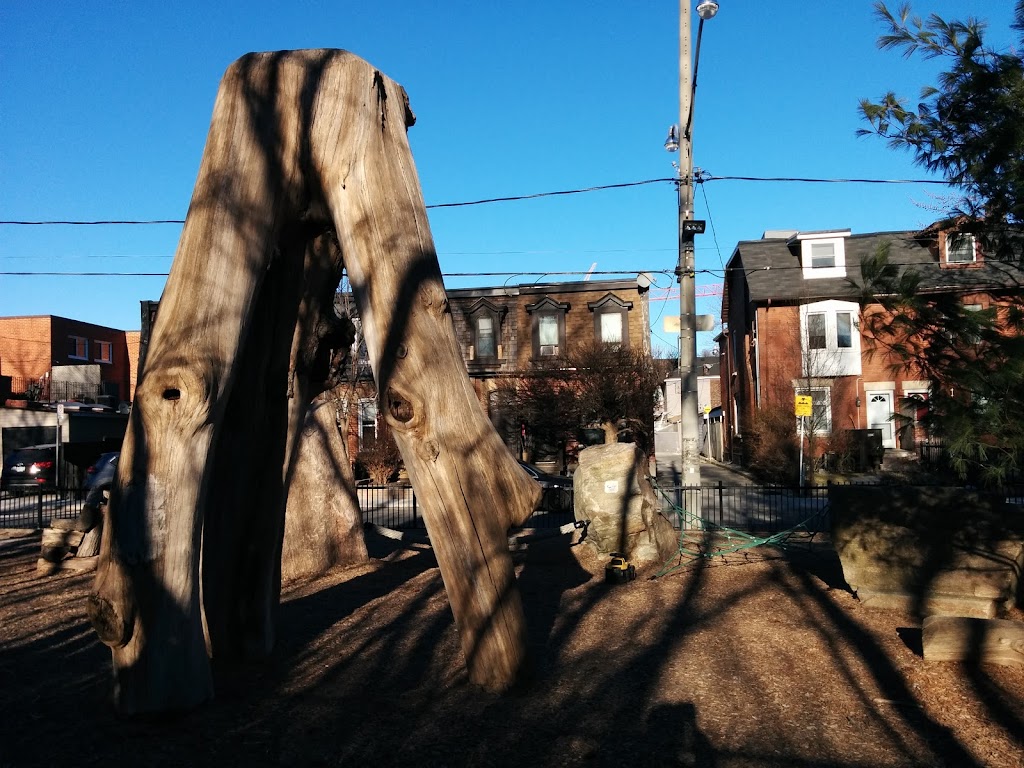 McCleary Playground | 75 McGee St, Toronto, ON M4M 2L1, Canada | Phone: (800) 306-3319