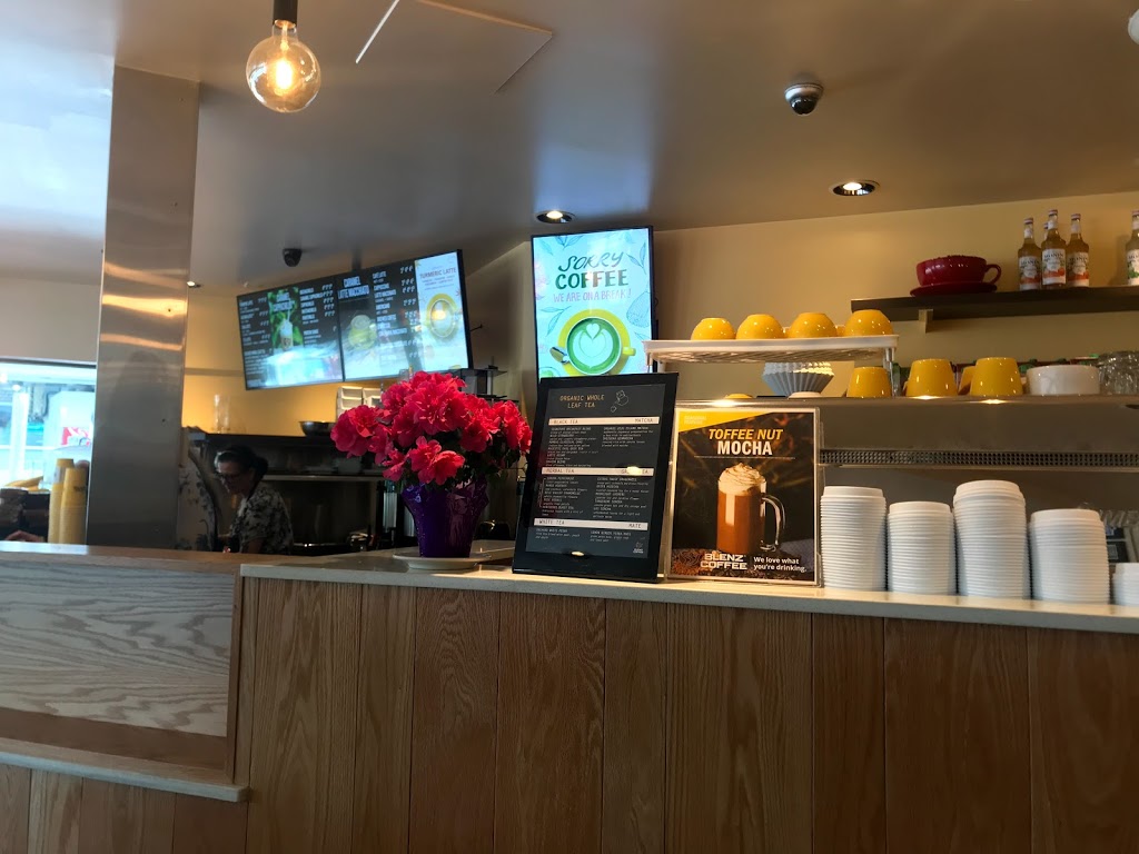 Blenz Coffee | 6334 Bay St, West Vancouver, BC V7W 2G9, Canada | Phone: (604) 922-3776