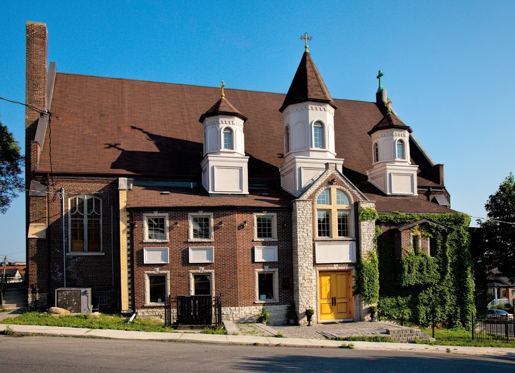 Saint George Romanian Orthodox Church | 247 Rosethorn Ave, York, ON M6M 3K9, Canada | Phone: (905) 770-8529