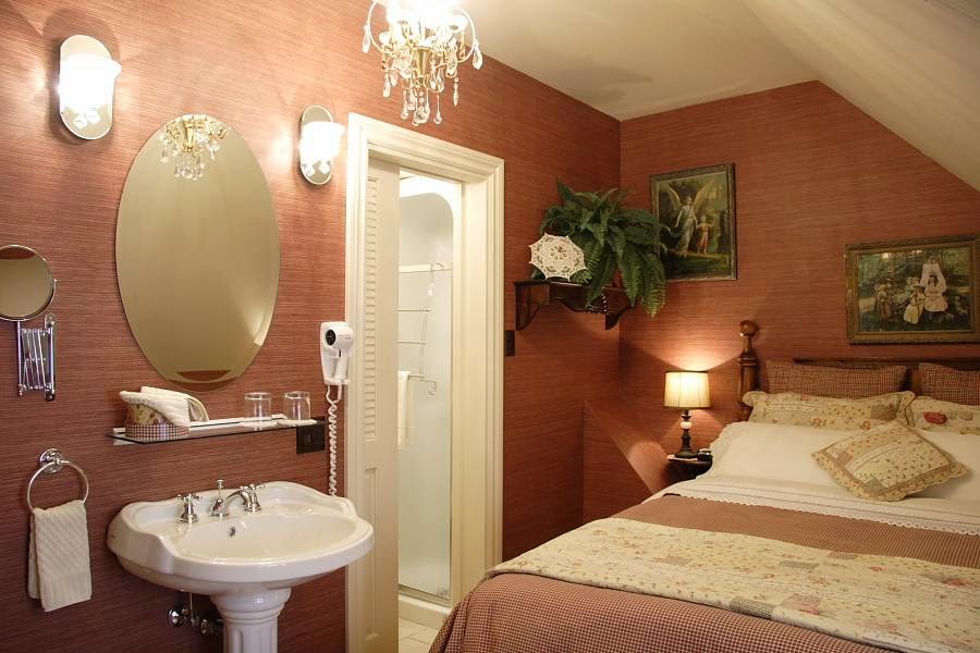 Auberge J.A. Moisan | 695 Rue Saint-Jean, Québec, QC G1R 1P7, Canada | Phone: (418) 914-3777