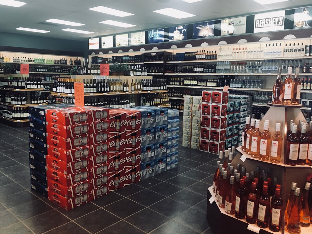 Duty Free Lacolle | 303 Rte 221 sud, Lacolle, QC J0J 1J0, Canada | Phone: (450) 246-2339