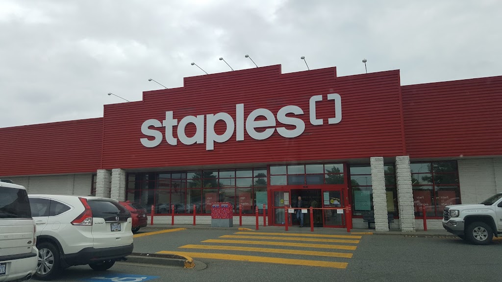 Staples | 20055 Willowbrook Dr Unit 200, Langley, BC V2Y 2T5, Canada | Phone: (604) 514-2160