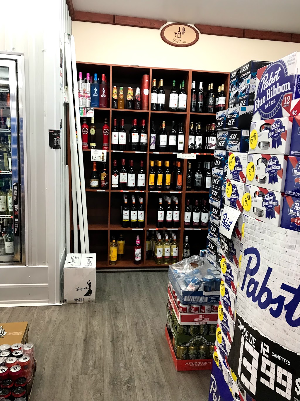 Depanneur Ste-Martine Inc | 752 Boulevard Saint-Jean-Baptiste, Sainte-Martine, QC J0S 1V0, Canada | Phone: (450) 427-2413