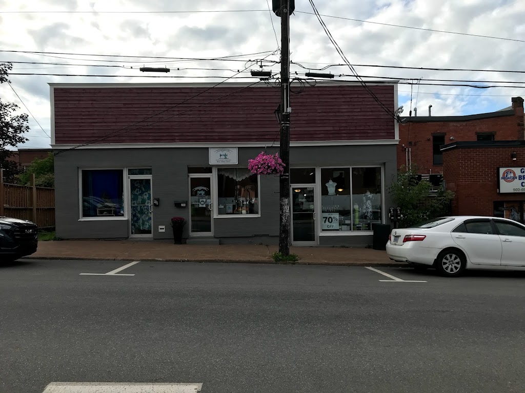 Fashions By Lisa | 203 Archimedes St, New Glasgow, NS B2H 2T8, Canada | Phone: (902) 928-0007