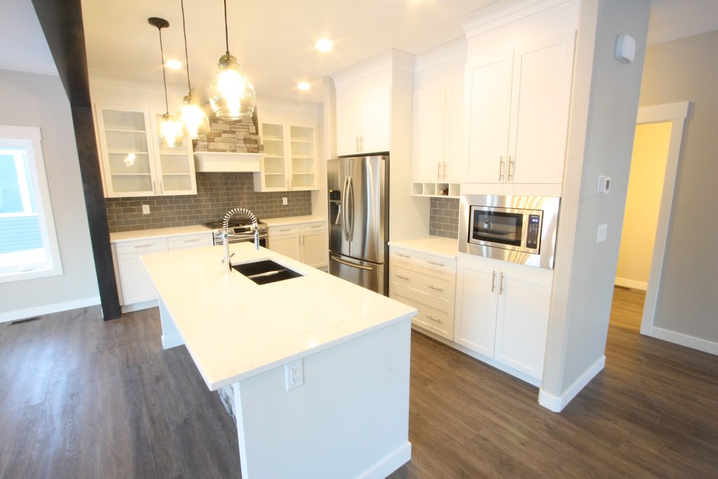 Beacon Homes Ltd | 294 27475 Township Road 380, Alberta T4S 2B2, Canada | Phone: (587) 679-7577