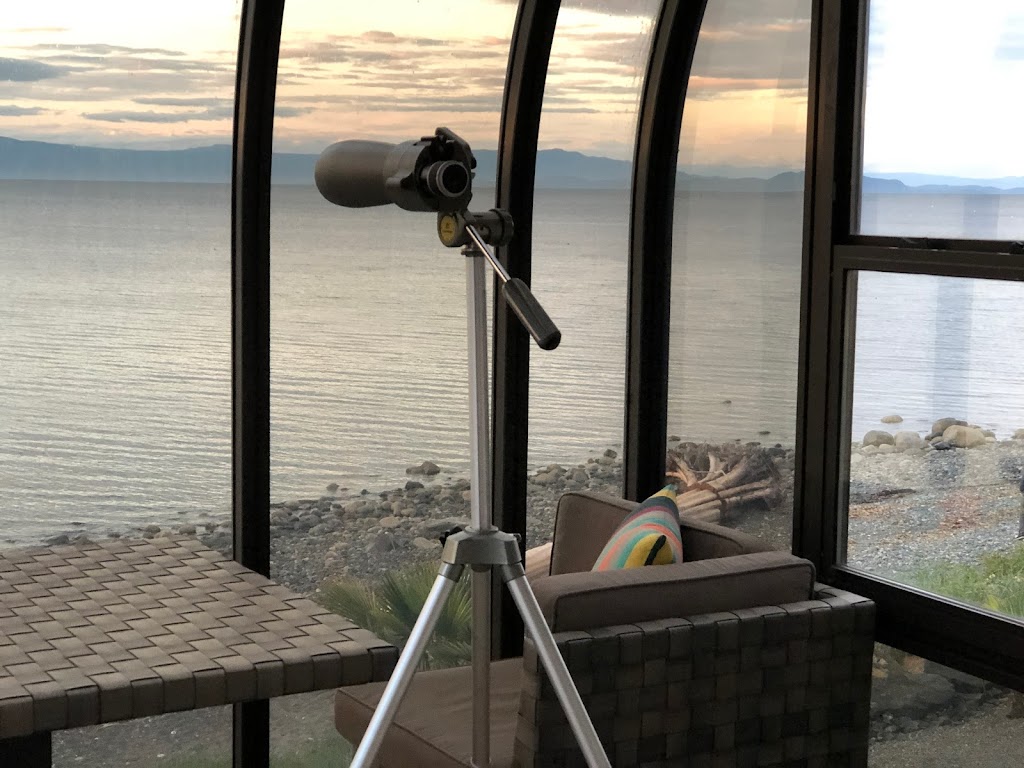 Qualicum Breeze Beach House | 6705 Island Hwy W, Bowser, BC V0R 1G0, Canada | Phone: (250) 757-8595