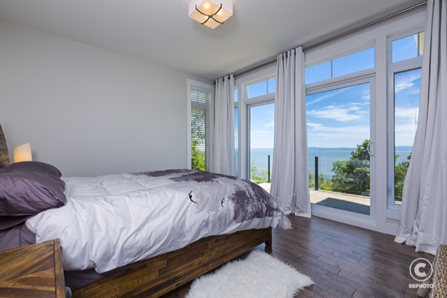Chalet lAquitaine | Petite-Rivière-Saint-François, QC G0A 2L0, Canada | Phone: (450) 659-8644