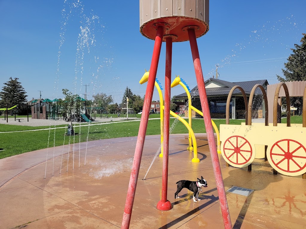 Centennial Park / Spray Park | 568 26 St S, Fort Macleod, AB T0L 0Z0, Canada | Phone: (403) 553-4425