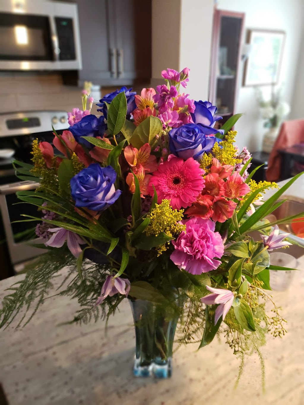 3 Bs Flowers | 4807 44 Ave #106, Stony Plain, AB T7Z 1V5, Canada | Phone: (780) 968-6938
