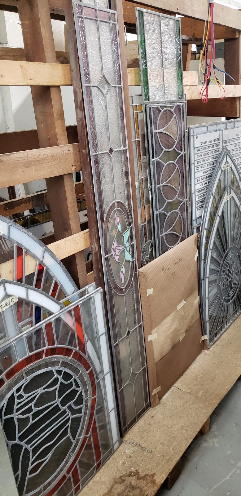 Trillium Glass Inc | 1069 Margaret St, London, ON N5W 2J9, Canada | Phone: (519) 691-0755