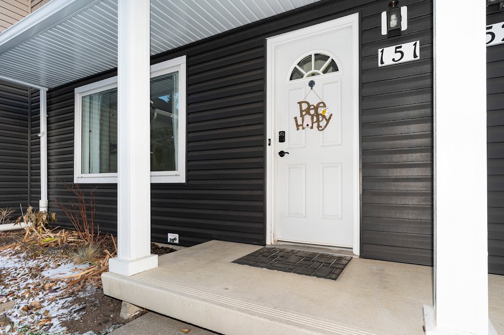 Mecca Massage | 151 Regal Crescent NE, Calgary, AB T2E 0S6, Canada | Phone: (587) 888-3398