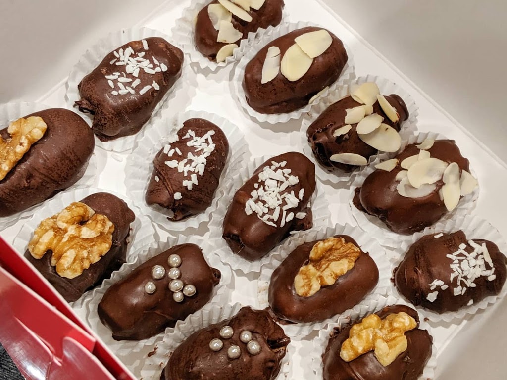 Cakes By Me Bakery | 1527 Stewart Crescent, Milton, ON L9T 6P8, Canada | Phone: (647) 832-5699