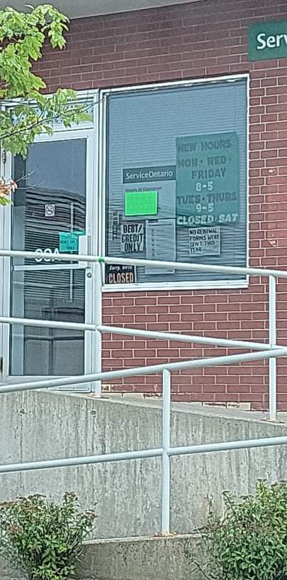 Motor Vehicle License Bureau | 99 Dufferin St, Perth, ON K7H 3A5, Canada | Phone: (613) 267-2129