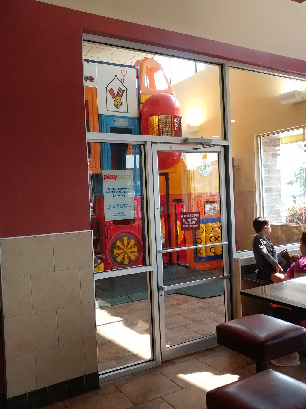 McDonalds | 243 Woodlawn Rd W, Guelph, ON N1H 7L6, Canada | Phone: (519) 826-0507