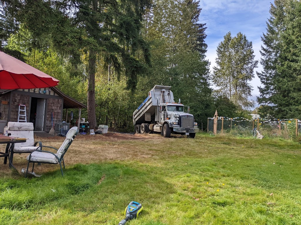 K&T Rock Shop DBA K&T Trucking | 3451 Logan Rd, Courtenay, BC V9N 9R2, Canada | Phone: (250) 336-8391