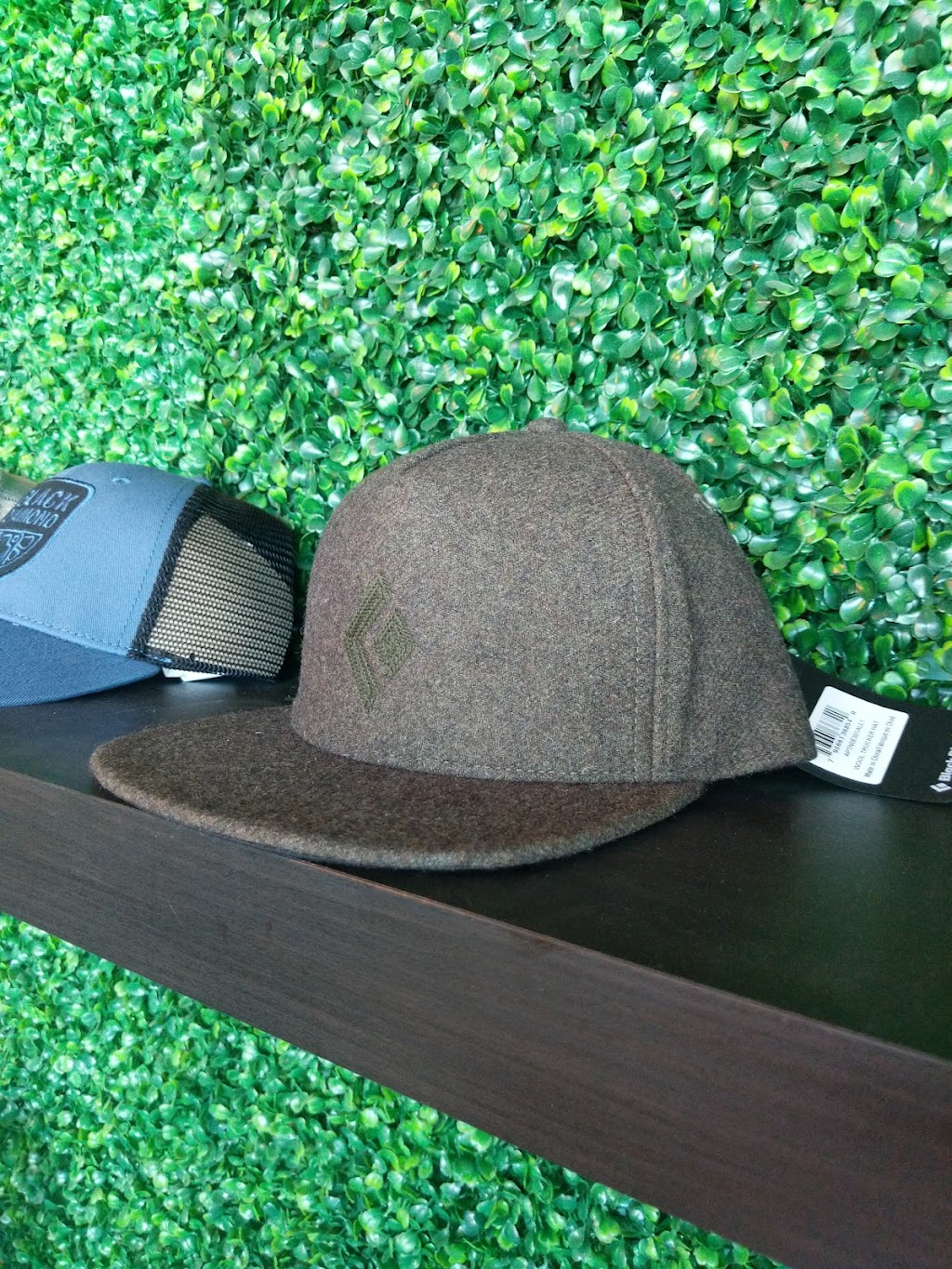 3 Mile Outfitters | 124 Chain Lake Dr, Halifax, NS B3S 1A2, Canada | Phone: (902) 405-7555
