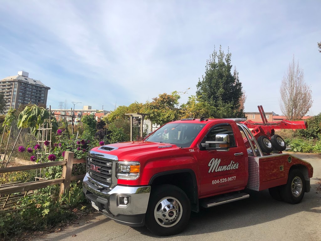 Royal City Towing & Storage | 319 14th St, New Westminster, BC V3M 5T2, Canada | Phone: (604) 525-3535