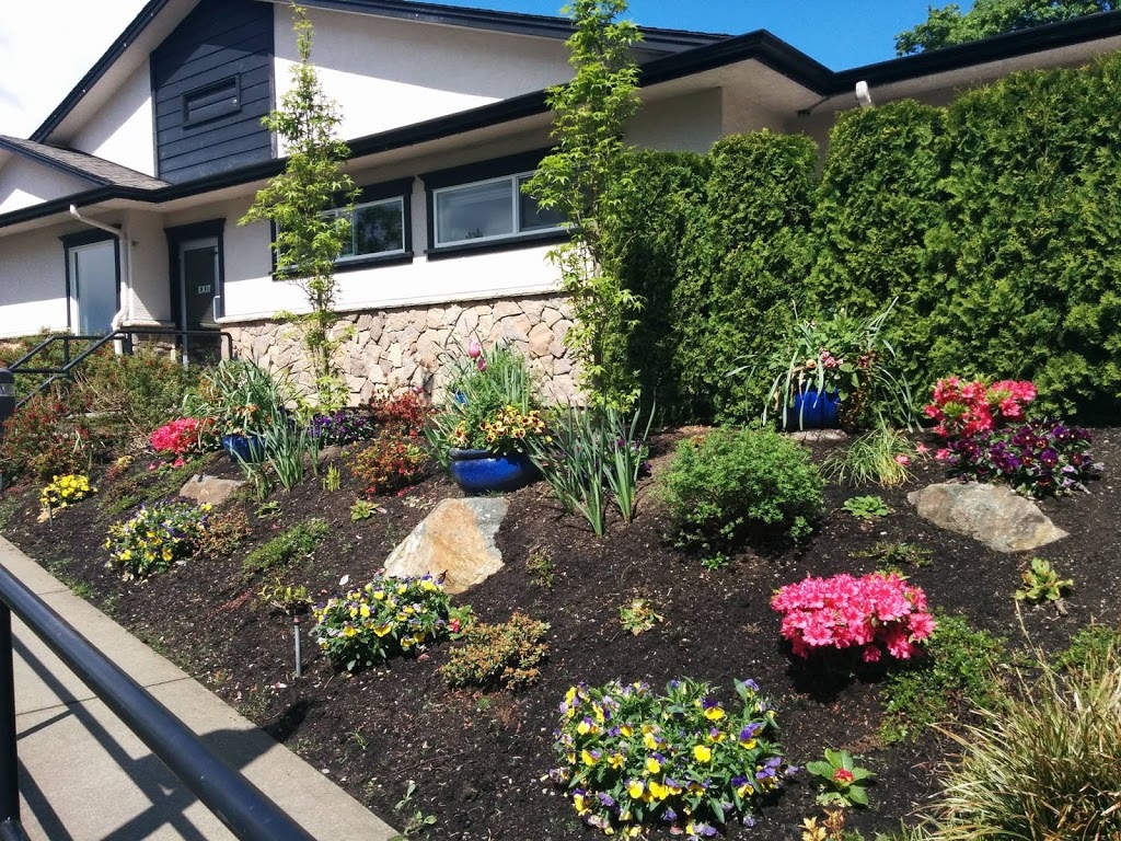Elk Lake Veterinary Hospital | 4975 Patricia Bay Hwy, Victoria, BC V8Y 1S6, Canada | Phone: (250) 658-5922