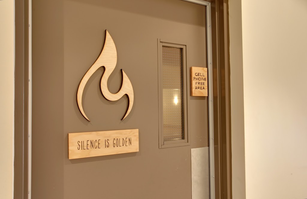 Modo Yoga St. Catharines | 216 Glenridge Ave #1, St. Catharines, ON L2T 3J8, Canada | Phone: (905) 687-9642