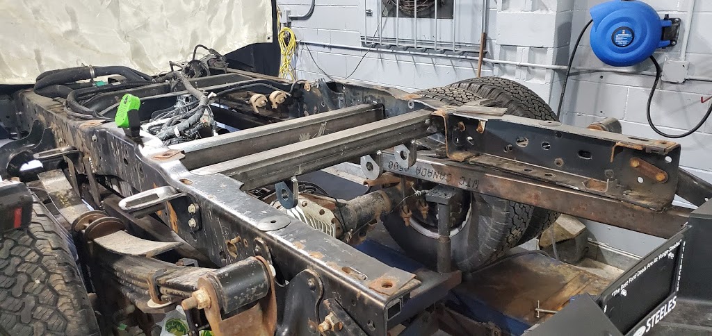 Ultimate Towing | 340 Kingston Rd, Pickering, ON L1V 1A2, Canada | Phone: (905) 375-4778