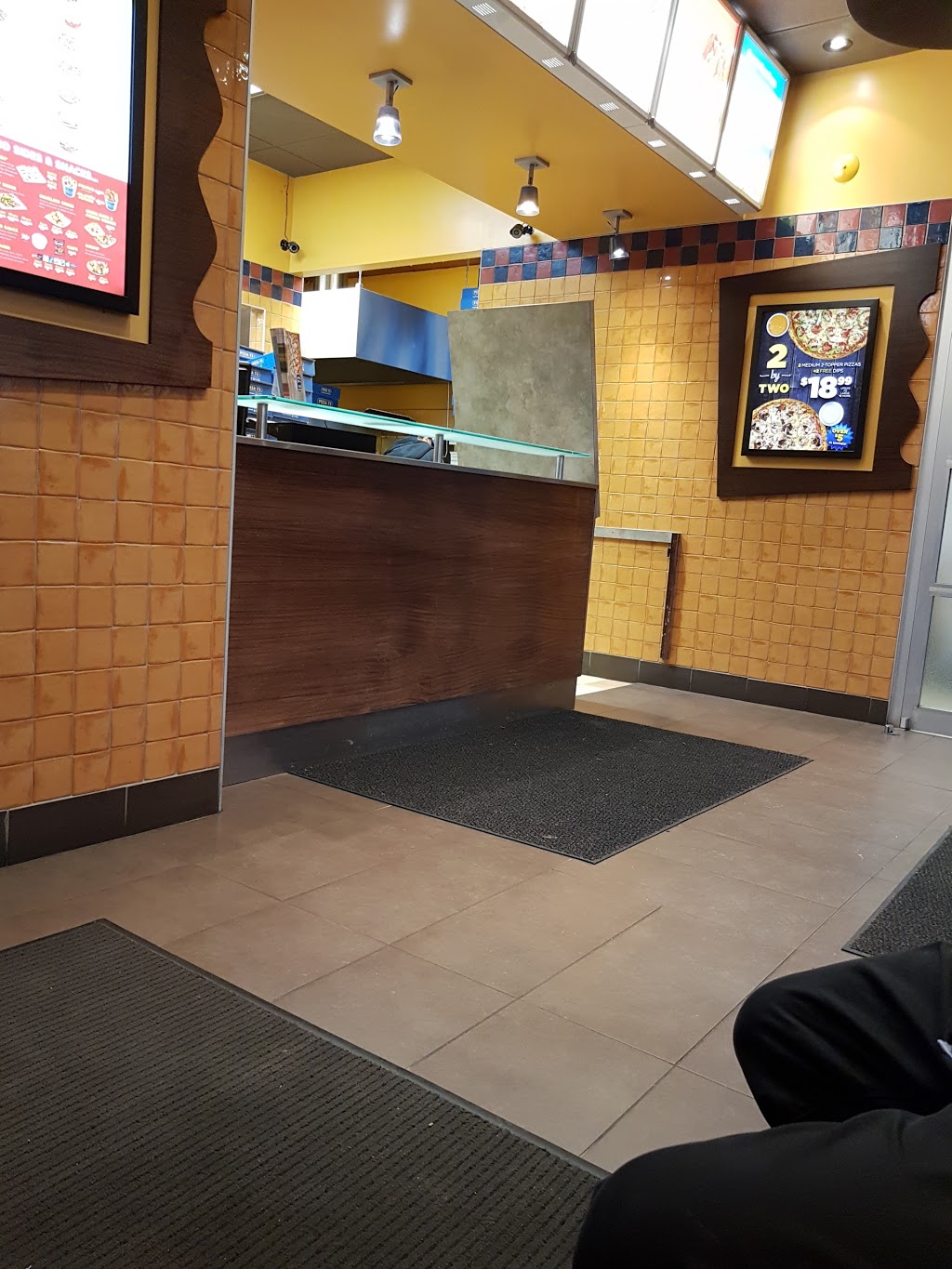 Pizza 73 | 15703 66 St NW, Edmonton, AB T5Y 3A5, Canada | Phone: (780) 473-7373