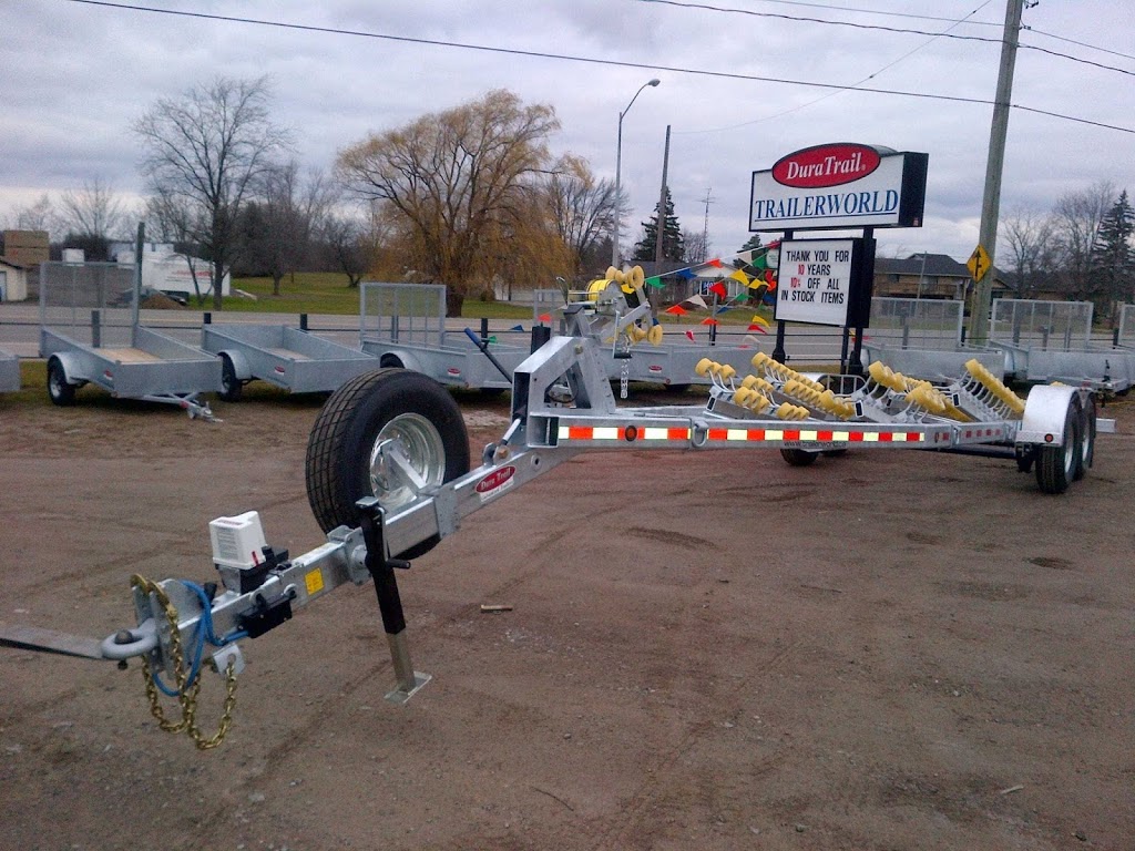 Trailerworld Industries Inc | 1407 Colborne St E, Brantford, ON N3T 5L4, Canada | Phone: (519) 752-1135