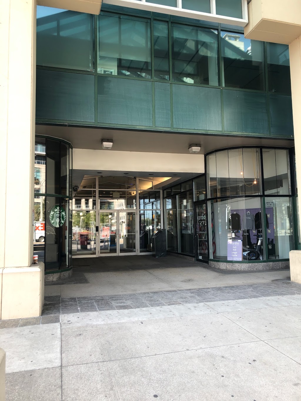 Turkish Consulate General in Toronto | 10 Lower Spadina Ave Suite 300, Toronto, ON M5V 2Z2, Canada | Phone: (647) 777-4106