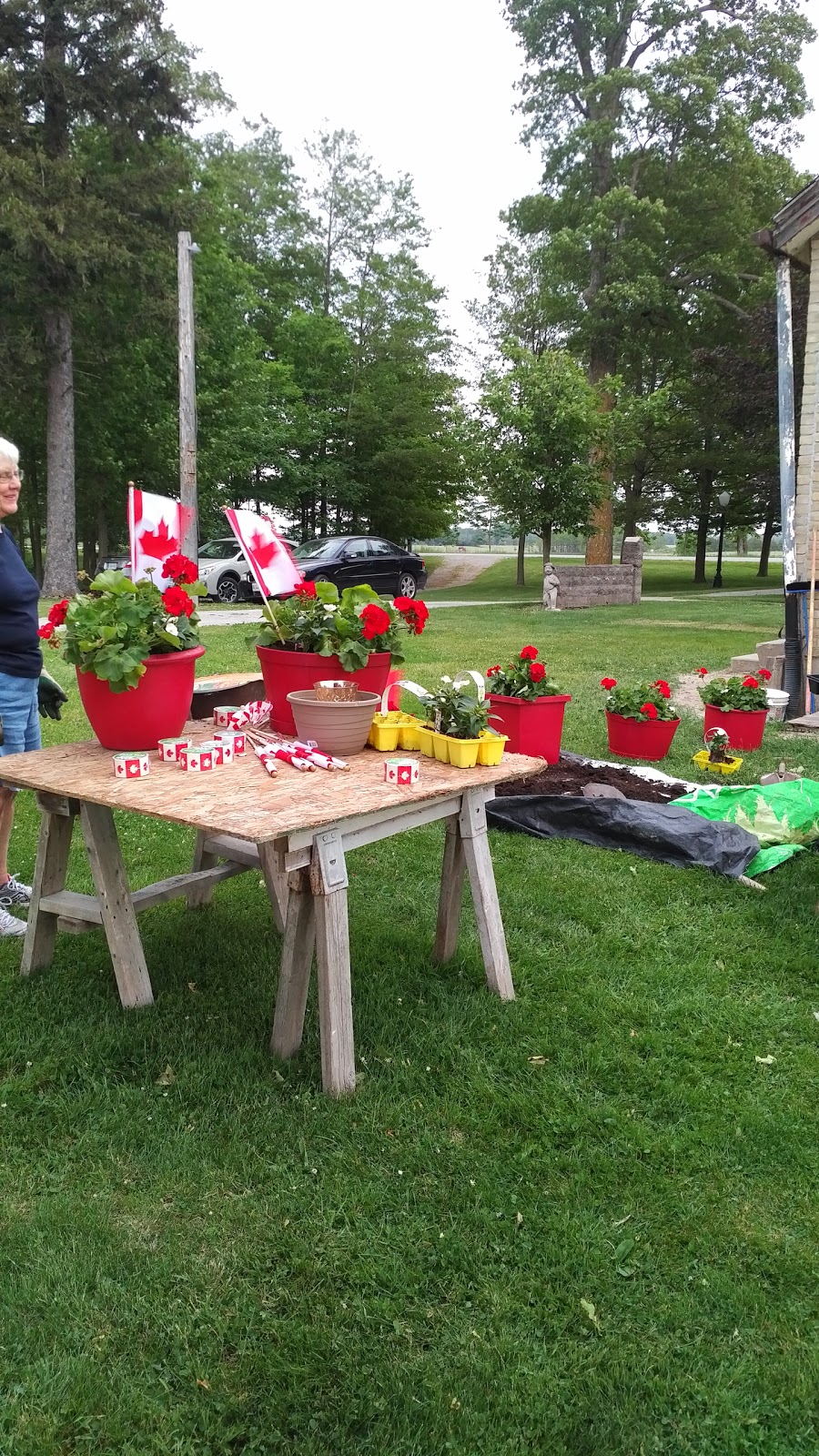 Vanneck United Church | 22603-22669 Vanneck Rd, Ilderton, ON N0M 2A0, Canada