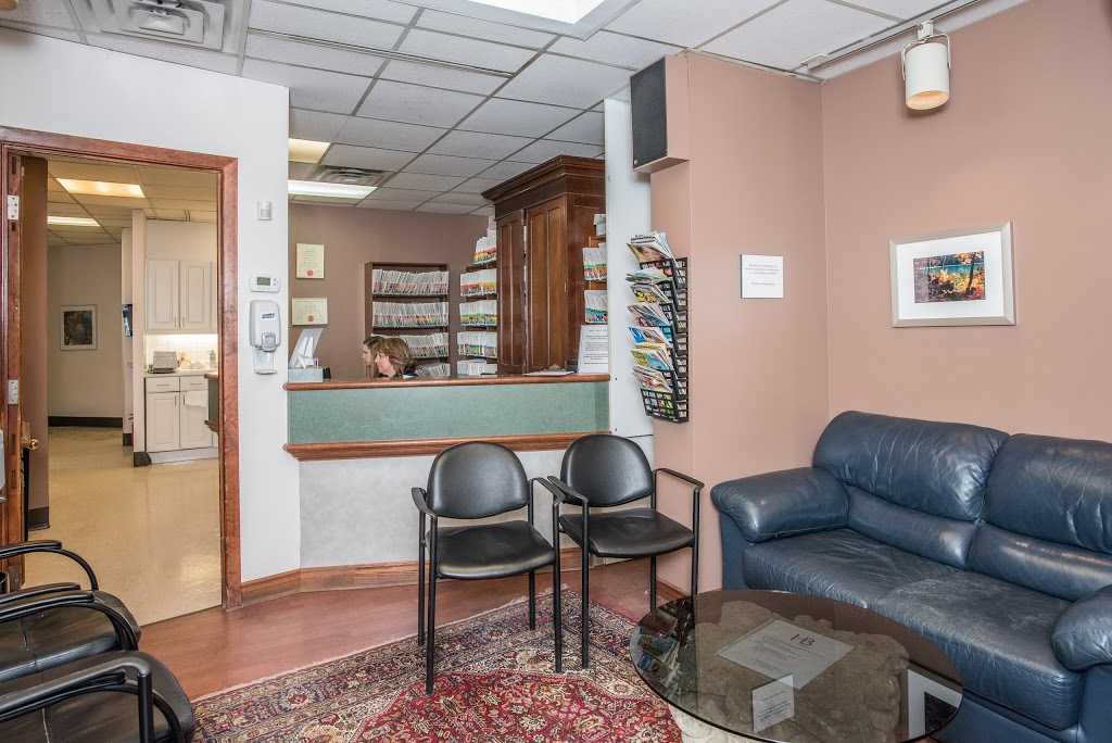 Hogs Back Dental Centre | 1390 Prince of Wales Dr, Ottawa, ON K2C 3N6, Canada | Phone: (613) 226-2022