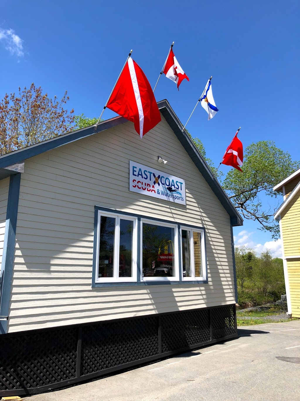 East Coast Scuba & Watersports | 1440 Bedford Hwy, Bedford, NS B4A 1E4, Canada | Phone: (902) 405-3483