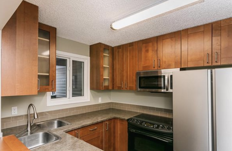Sharna Brooks | Sterling Real Estate | 11155 65 St NW, Edmonton, AB T5W 4K2, Canada | Phone: (780) 235-7745