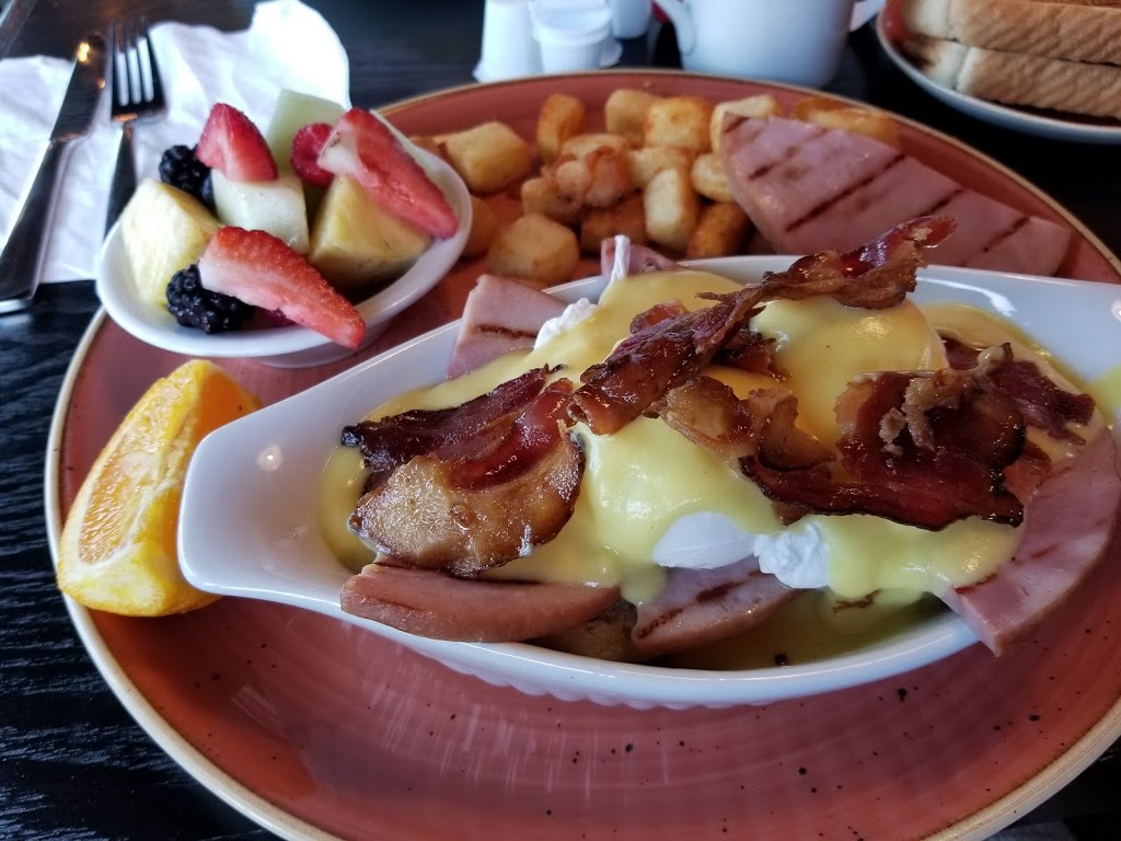 Gabriel Pizza | 2094 Montreal Rd, Gloucester, ON K1J 6M8, Canada | Phone: (613) 319-7777