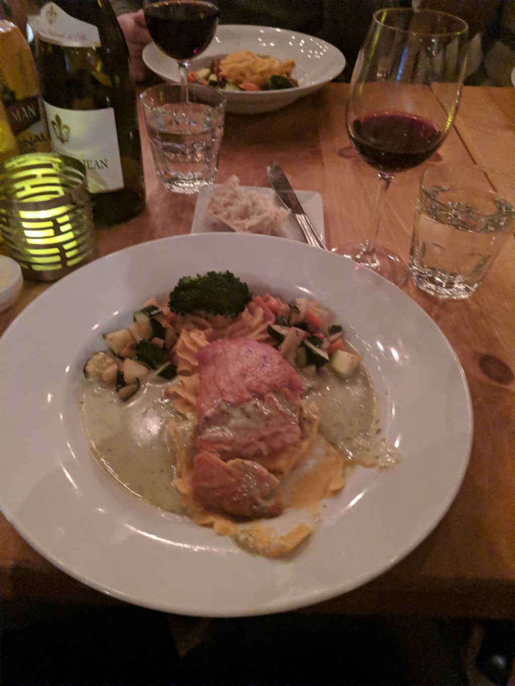 Bistrobistro | 170 Boulevard Monseigneur-Langlois, Salaberry-de-Valleyfield, QC J6S 0A7, Canada | Phone: (450) 747-3331