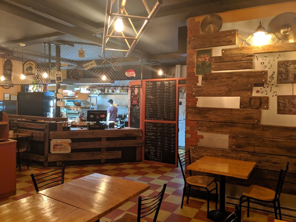 Pizzéria St-Louis | 417 4e Avenue Painchaud, La Pocatière, QC G0R 1Z0, Canada | Phone: (418) 371-1700