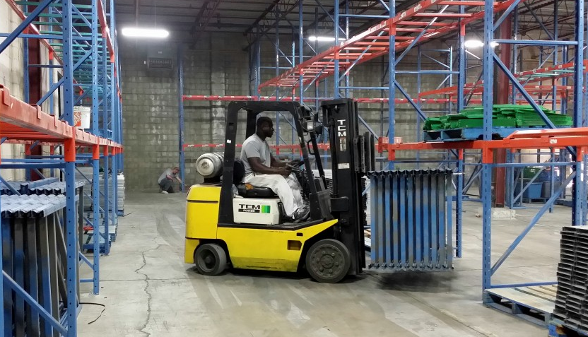 Sir. Campbell Storage | 55 Milburn Rd, Hamilton, ON L8E 3A3, Canada | Phone: (289) 426-2009