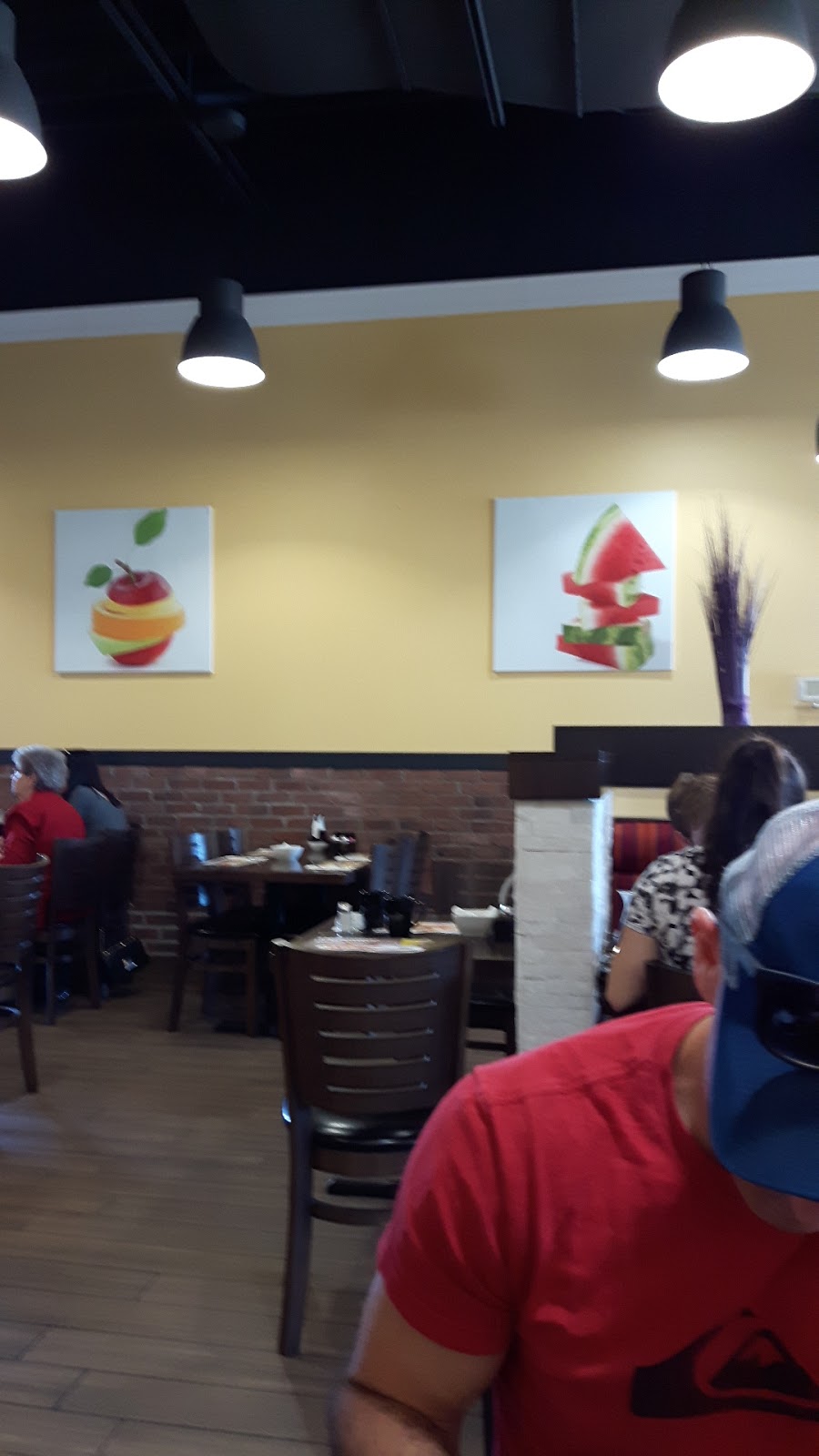 Tutti Frutti déjeuner et diner | 1625 Rue Trudel, Shawinigan, QC G9N 8K8, Canada | Phone: (819) 731-3446