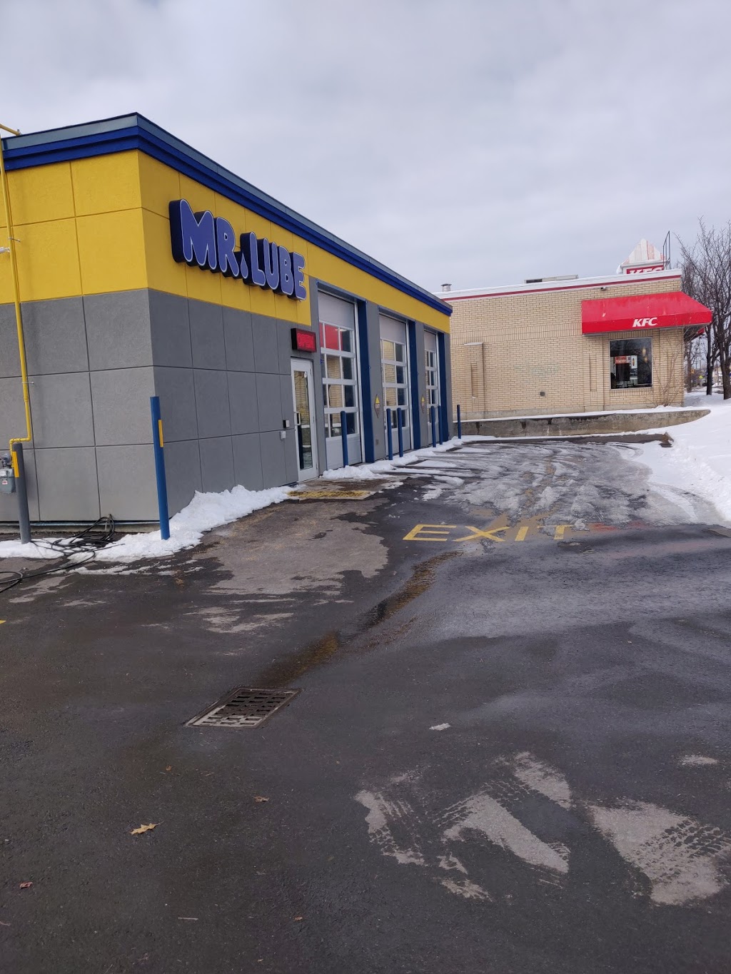 Mr. Lube | 938 St Laurent Blvd, Ottawa, ON K1K 3B3, Canada | Phone: (613) 744-7566