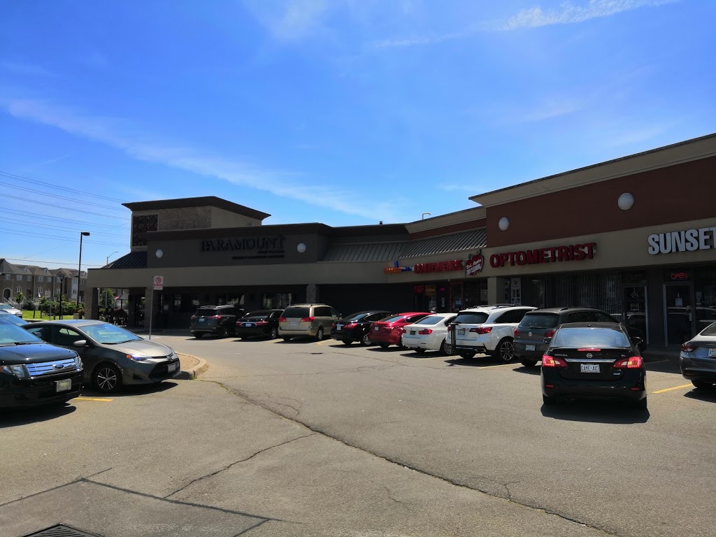 Red Apple Convenience | 5700 Mavis Rd, Mississauga, ON L5V 2N6, Canada | Phone: (905) 501-8500